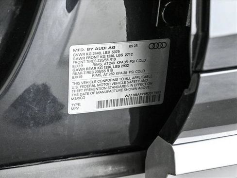 Used 2024 Audi Q5 2.0T Premium Plus w/ Premium Plus Package AWD/4WD image 24