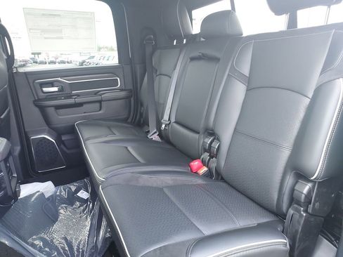 New 2026 RAM 3500 Laramie AWD/4WD image 28