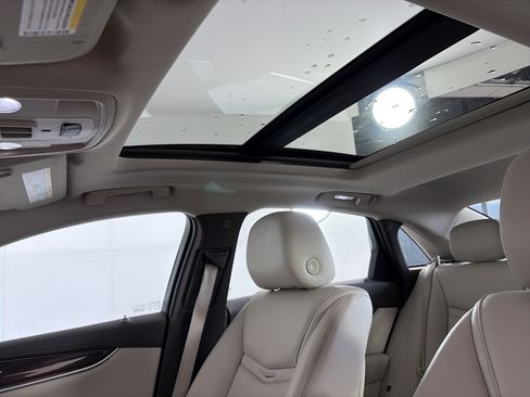 Used 2017 Cadillac XTS Luxury FWD image 17