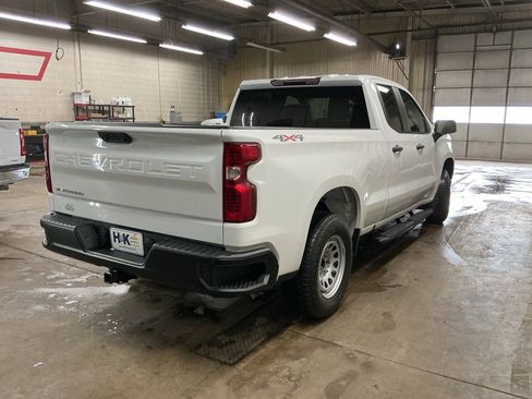 Used 2022 Chevrolet Silverado 1500 W/T w/ WT Value Package image 9