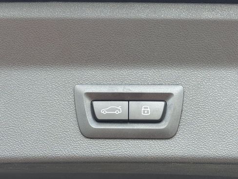 Used 2024 BMW X3 sDrive30i w/ Premium Package RWD image 27