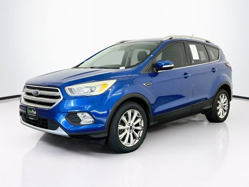 Used 2017 Ford Escape Titanium AWD/4WD image 3