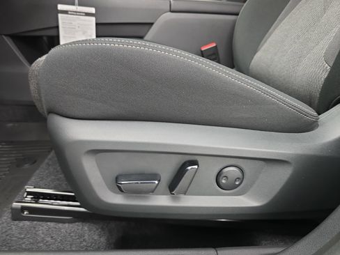 New 2026 Nissan Rogue SV w/ Cold Weather Package FWD image 28