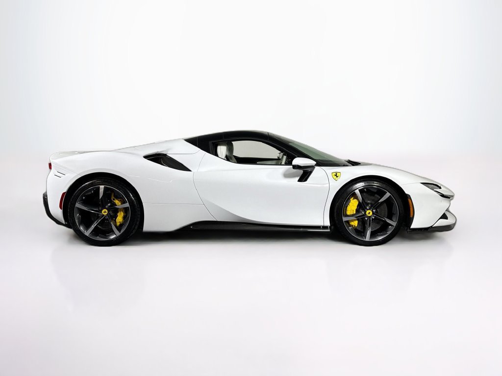 Certified 2024 Ferrari SF90 Spider AWD/4WD image 10