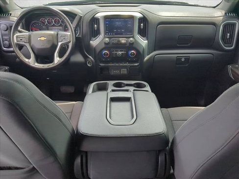 Used 2021 Chevrolet Silverado 1500 LT RWD image 17