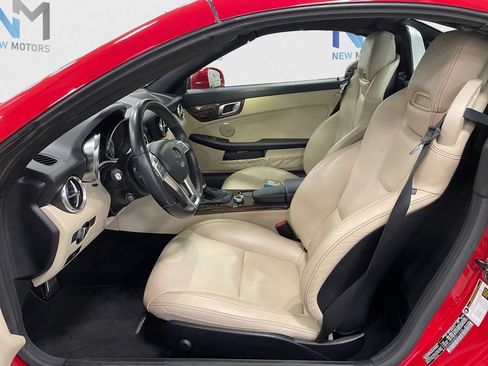 Used 2016 Mercedes-Benz SLK 350 image 9