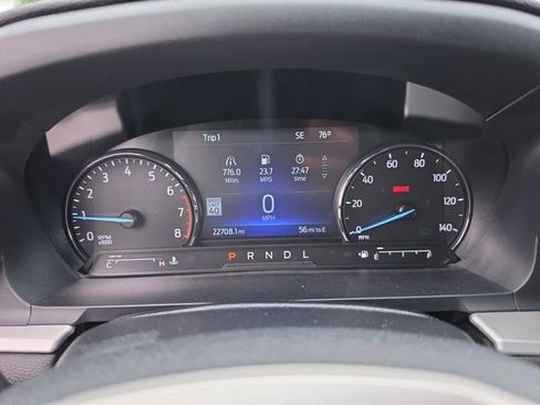 Certified 2022 Ford Explorer XLT w/ Equipment Group 202A RWD image 19