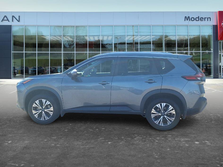 Certified 2022 Nissan Rogue SV w/ SV Premium Package FWD image 7