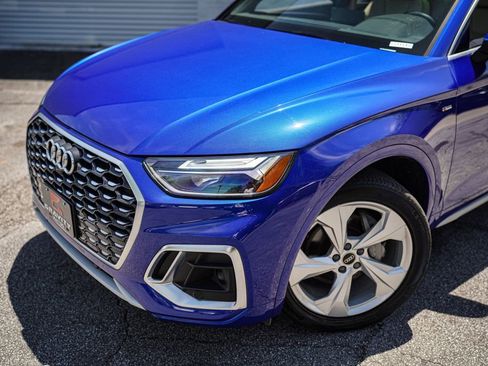 Used 2023 Audi Q5 2.0T Premium Plus w/ Premium Plus Package AWD/4WD image 2
