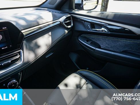 Used 2025 Chevrolet TrailBlazer ACTIV w/ Convenience Package AWD/4WD image 49