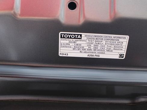 Certified 2024 Toyota Camry SE FWD image 33