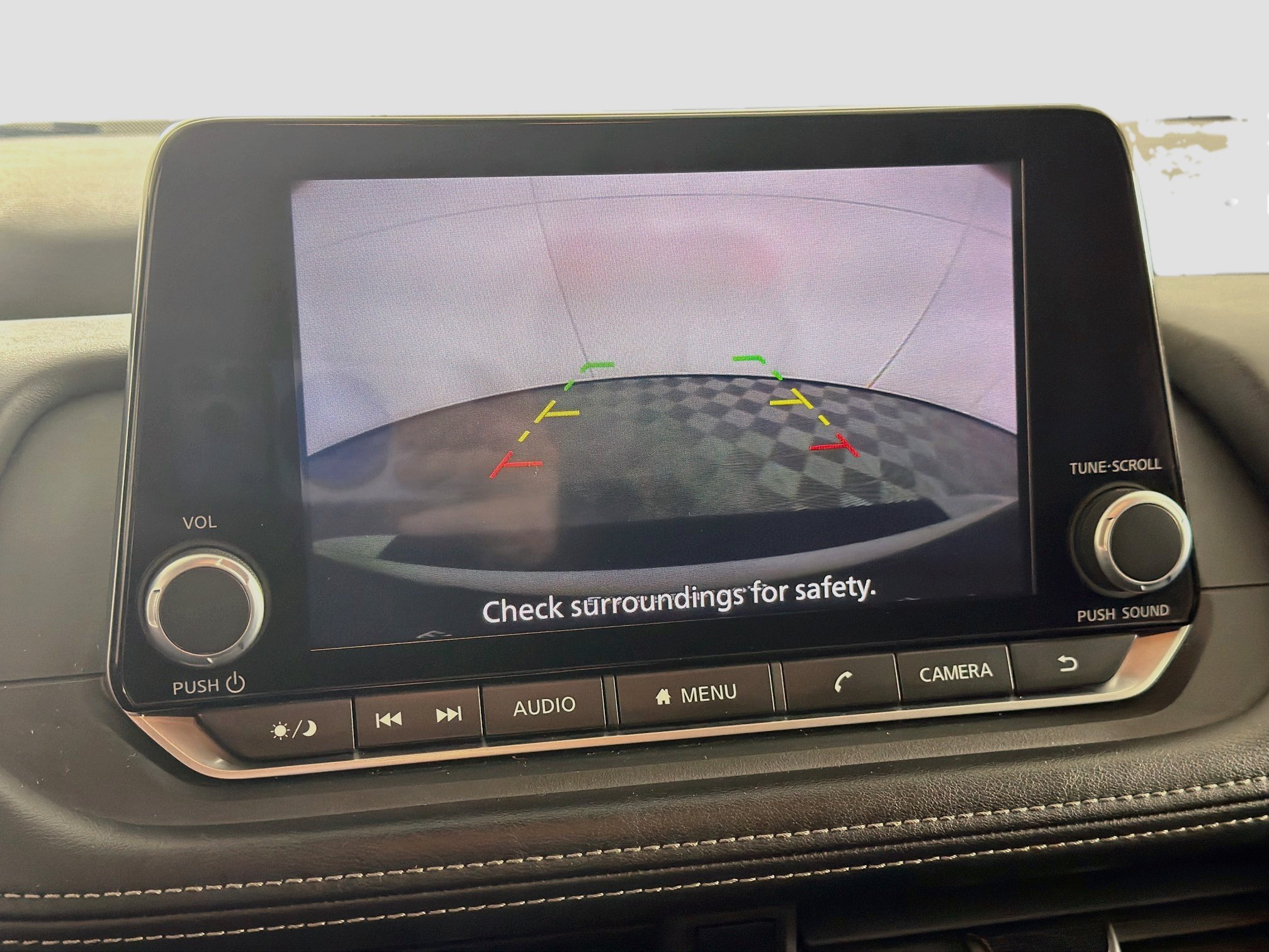Used 2025 Nissan Rogue SV FWD image 22