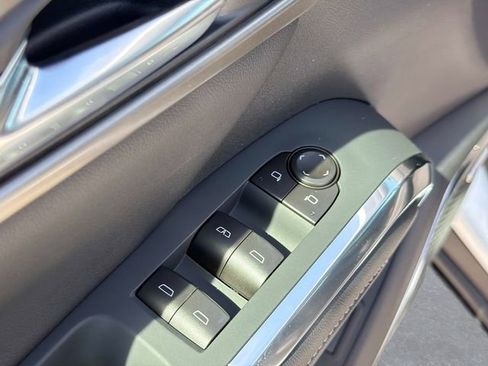 New 2026 Chevrolet Traverse LT w/ Enhanced Driving Package FWD image 20