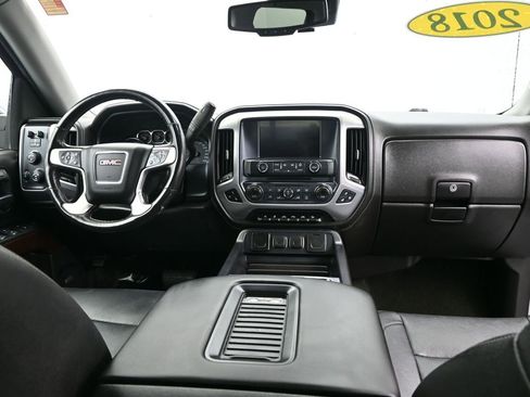 Used 2018 GMC Sierra 1500 SLT image 12