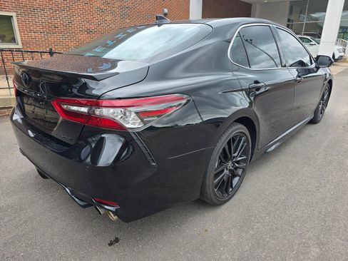 Used 2021 Toyota Camry XSE w/ Navigation Package FWD image 8