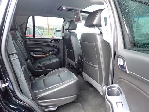 Used 2018 Chevrolet Tahoe Premier AWD/4WD image 12
