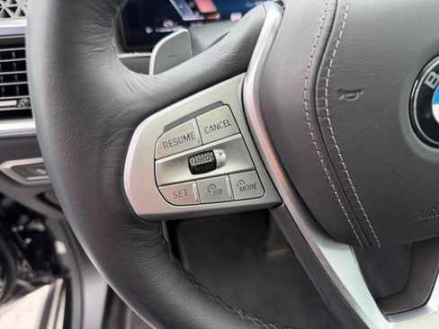 Certified 2026 BMW X7 xDrive40i AWD/4WD image 32