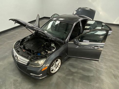 Used 2013 Mercedes-Benz C 300 4dr Sdn C300 Sport 4MATIC image 46
