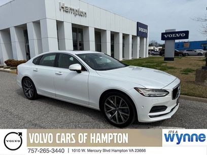 Used 2017 Volvo S90 T6 Momentum w/ Vision Package