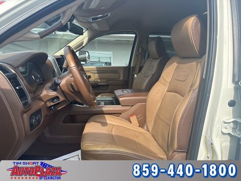 Used 2022 RAM 3500 Limited AWD/4WD image 3
