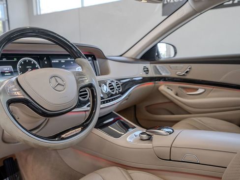 Used 2016 Mercedes-Benz S 550 Sedan image 7