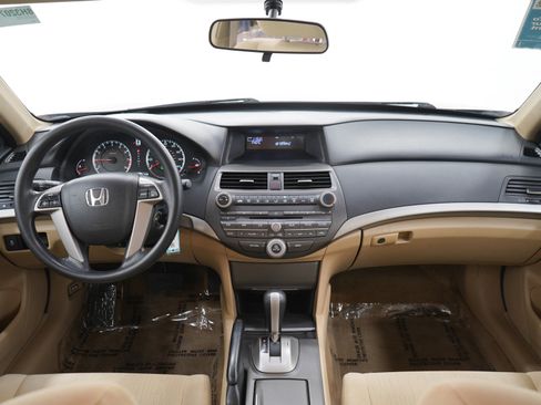Used 2012 Honda Accord LX image 12