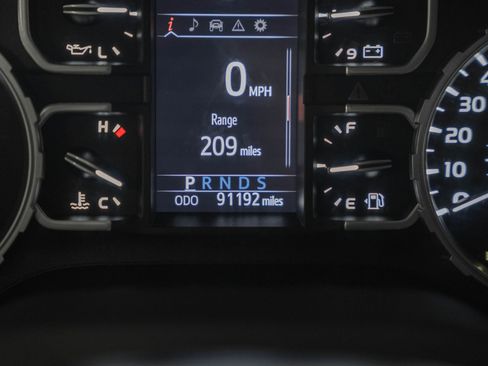 Used 2018 Toyota Tundra SR5 image 44