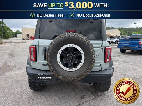 Used 2023 Ford Bronco Badlands w/ Sasquatch Package AWD/4WD image 8