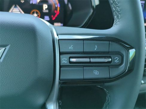 Certified 2024 Chevrolet Colorado LT w/ LT Convenience Package II image 29