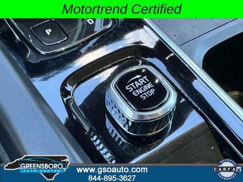 Used 2022 Volvo XC60 B5 Momentum AWD/4WD image 30
