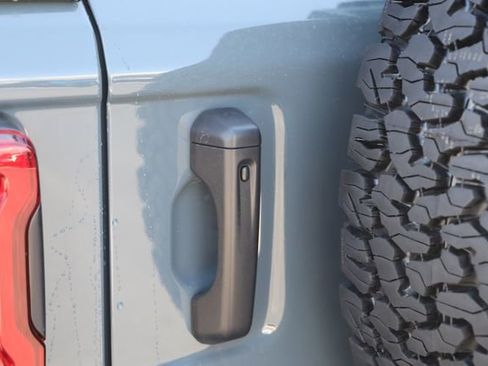 New 2026 Jeep Wrangler Unlimited Rubicon AWD/4WD image 7