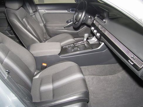 Certified 2025 Honda Civic Sport image 19