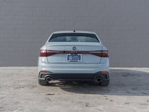 Certified 2025 Volkswagen Jetta GLI Autobahn image 6