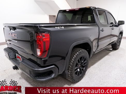 Used 2024 GMC Sierra 1500 Pro w/ Graphite Edition AWD/4WD image 5