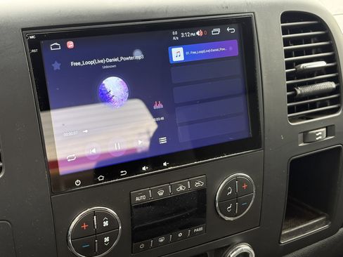 Used 2007 Chevrolet Silverado 2500 LT w/ 1LT Convenience Package image 19