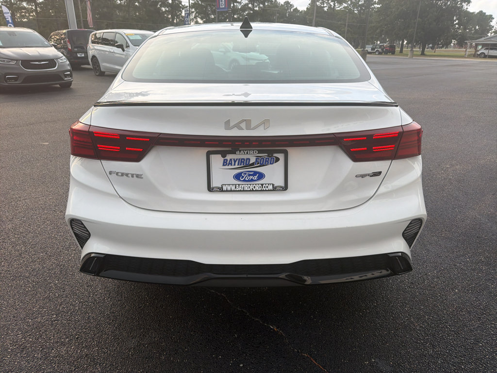 Used 2024 Kia Forte GT-Line w/ GT-Line Premium Package FWD image 7