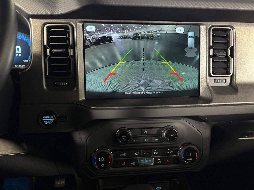 Used 2025 Ford Bronco Big Bend AWD/4WD image 14