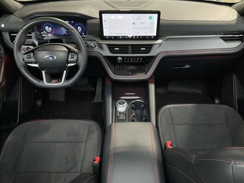 Used 2025 Ford Explorer ST AWD/4WD image 25