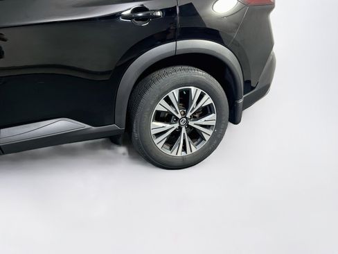 Used 2021 Nissan Rogue SV AWD/4WD image 28