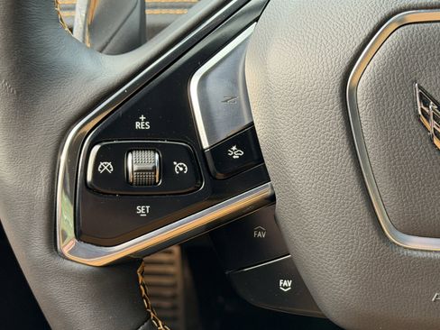 Used 2024 Chevrolet Corvette Stingray w/ Z51 Performance Package image 33