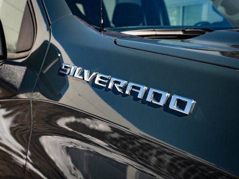 Used 2025 Chevrolet Silverado 1500 LT image 15