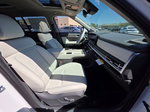 New 2025 Hyundai Santa Fe Limited image 10