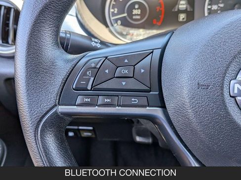 Used 2025 Nissan Versa SV FWD image 17