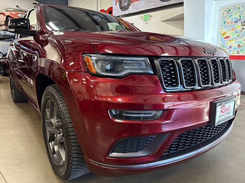Used 2019 Jeep Grand Cherokee Limited X image 30