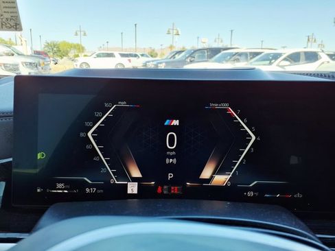 Used 2025 BMW X5 xDrive40i w/ M Sport Package image 26