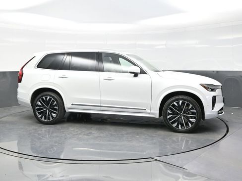 New 2026 Volvo XC90 B6 Ultra w/ Protection Package AWD/4WD image 8