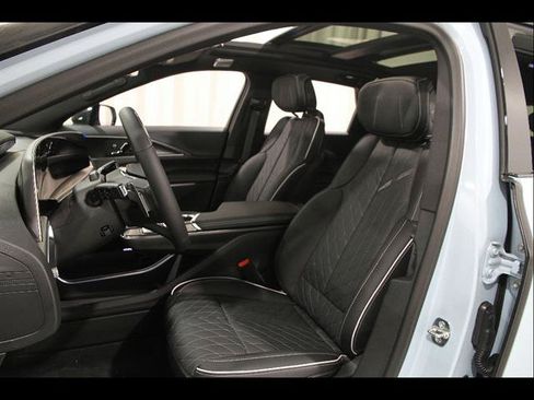 New 2026 Cadillac Lyriq V w/ LPO, Floor Liner Package AWD/4WD image 6