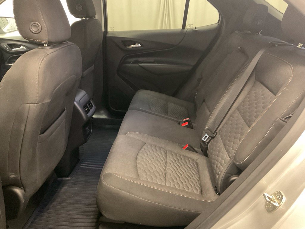 Used 2019 Chevrolet Equinox LT AWD/4WD image 32