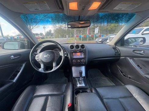 Used 2012 Nissan Altima 3.5 SR w/ Sport Pkg image 12