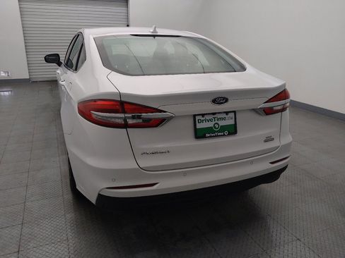 Used 2020 Ford Fusion SE image 6
